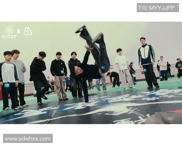 今年运动数据重庆街舞队在世界攀岩锦标赛中的拼搏与荣耀之路 今年运动数据重庆街舞队在世界攀岩锦标赛中的拼搏与荣耀之路