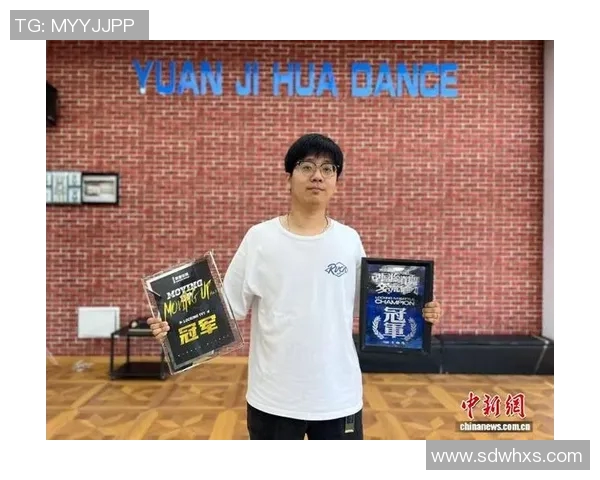 实时新闻南京街舞队在世界攀岩锦标赛中以85分稳居积分榜首位 实时新闻南京街舞队在世界攀岩锦标赛中以85分稳居积分榜首位